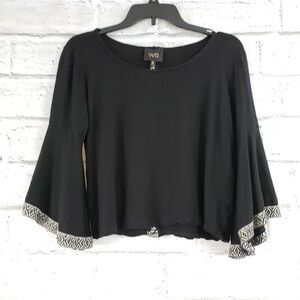 W5 black cropped shirt with bell sleeves